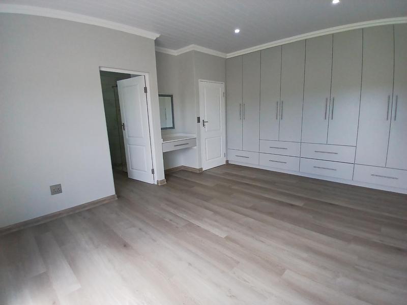 3 Bedroom Property for Sale in Stilbaai Wes Western Cape